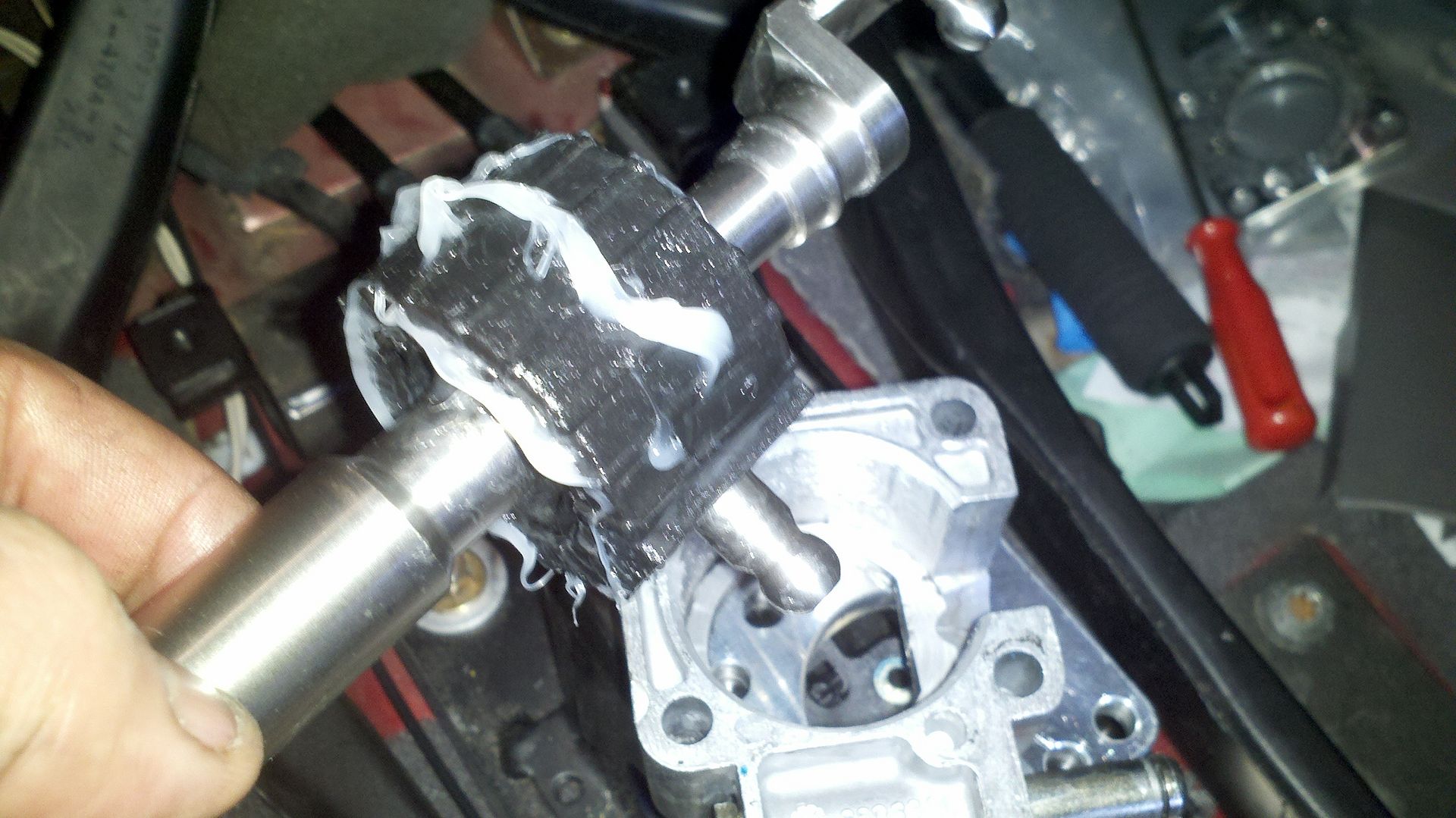 Howto Install Shifter bushings/replace pivot bushings Focus